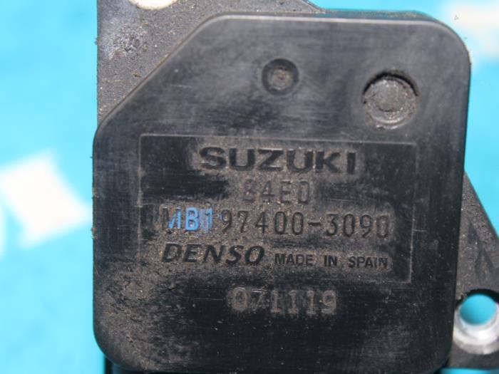 Débitmètre d'un Suzuki Swift (ZA/ZC/ZD1/2/3/9) 1.6 Sport VVT 16V 2008