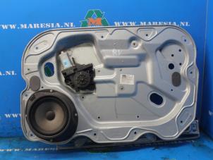 Używane Mechanizm szyby prawej przedniej wersja 4-drzwiowa Ford C-Max (DM2) 2.0 16V Cena € 68,25 Procedura marży oferowane przez Maresia Auto Recycling B.V.