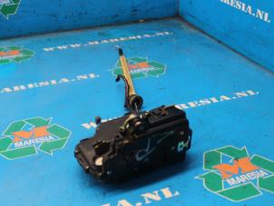 Used Front door lock mechanism 4-door, right Seat Leon (1M1) 1.6 16V Price € 52,50 Margin scheme offered by Maresia Auto Recycling B.V.
