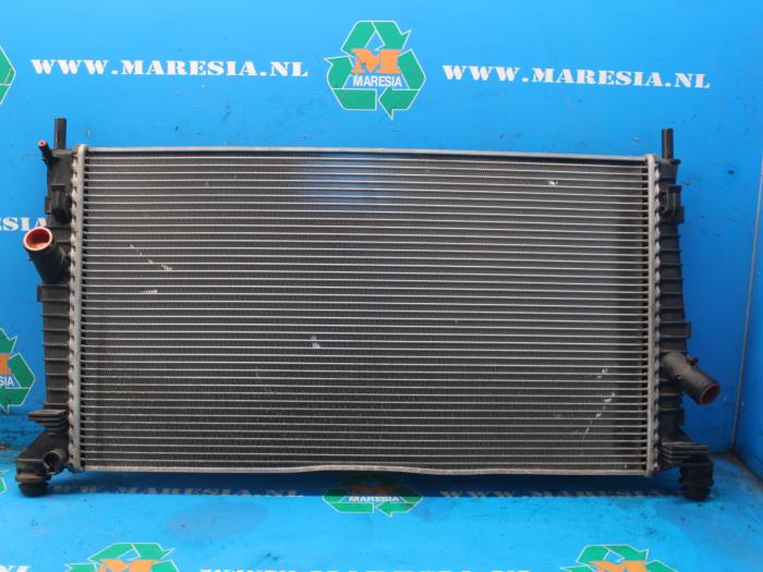 Used Radiator Ford C-Max (DM2) 1.8 16V Price € 42,00 Margin scheme offered by Maresia Auto Recycling B.V.