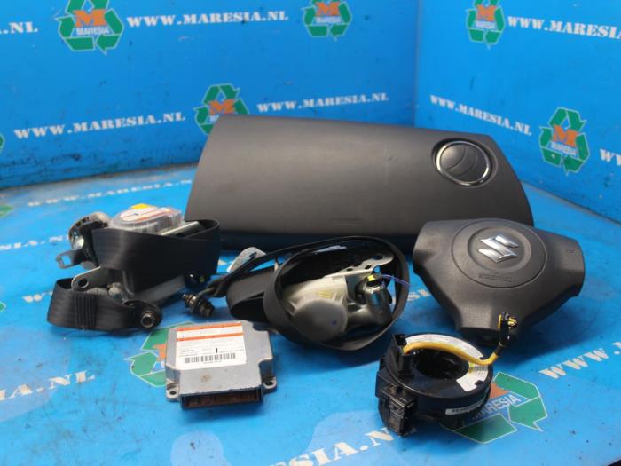 Airbag set+module Suzuki Swift 1.3 VVT 16V - 3891062J10000