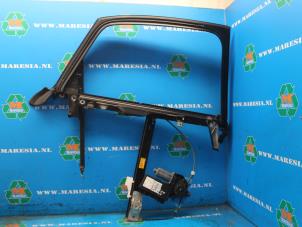 Used Rear door window mechanism 4-door, left Audi A4 (B6) 1.8 T 20V Price € 52,50 Margin scheme offered by Maresia Auto Recycling B.V.