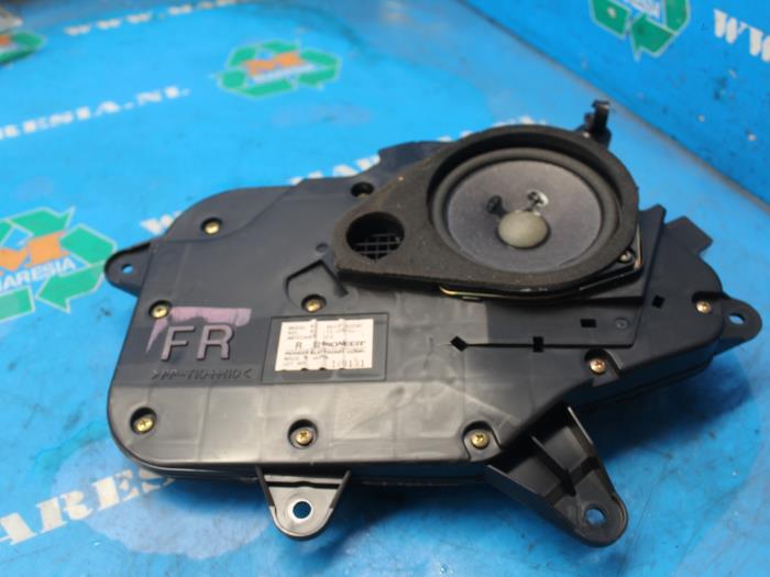 Używane Subwoofer Lexus GS (..S16) 430 4.3 32V VVT-i Cena € 68,25 Procedura marży oferowane przez Maresia Auto Recycling B.V.