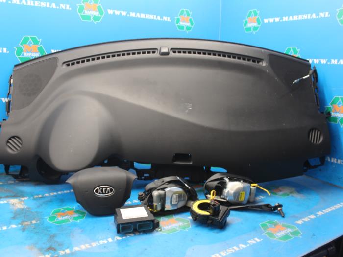 Airbag sets + modules with part number 1Y95910110 stock