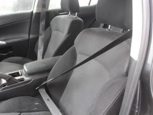 Usados Cinturón de seguridad izquierda delante Lexus IS (E2) 220d 16V Precio € 105,00 Norma de margen ofrecido por Maresia Auto Recycling B.V.
