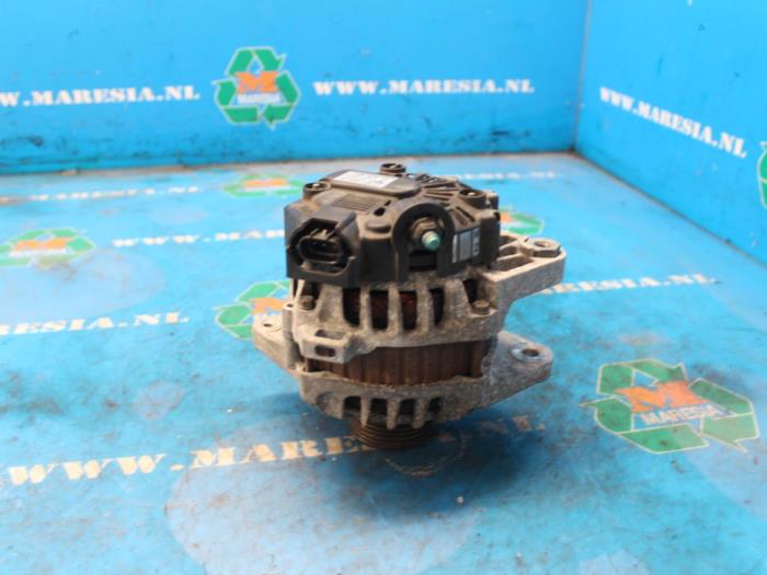 Begagnade Dynamo Kia Rio III (UB) 1.4 CVVT 16V Pris € 31,50 Marginaltabell erbjuds av Maresia Auto Recycling B.V.