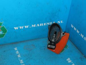 Used Airflow meter Ford Focus C-Max 1.6 TDCi 16V Price € 25,20 Margin scheme offered by Maresia Auto Recycling B.V.