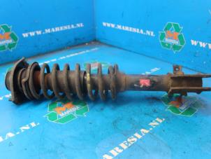 Used Fronts shock absorber, left Suzuki Wagon-R 1.0 12V Price € 42,00 Margin scheme offered by Maresia Auto Recycling B.V.