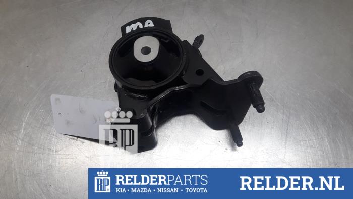 Used Engine mount Toyota RAV4 (A4) 2.5 Hybrid 16V VVT-i 4x2 Price € 45,00 Margin scheme offered by Relder Parts B.V.