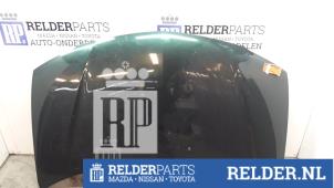 Usados Capó Mazda Premacy 1.8 16V Exclusive HP Precio € 60,00 Norma de margen ofrecido por Relder Parts B.V.