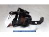 Toyota Corolla Verso (R10/11) 2.2 D-4D 16V Cat Clean Power Engine mount