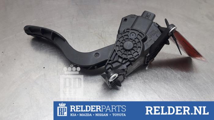 Begagnade Gaspedalsensor Toyota C-HR (X1,X5) 1.8 16V Hybrid Pris € 68,00 Marginaltabell erbjuds av Relder Parts B.V.