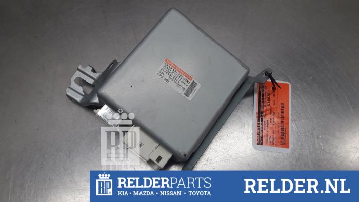 Usagé Ordinateur direction assistée Toyota Avensis Wagon (T27) 2.0 16V D-4D-F Prix € 45,00 Règlement à la marge proposé par Relder Parts B.V.