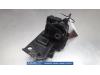 Engine mount from a Toyota Avensis Wagon (T27), 2008 / 2018 2.0 16V D-4D-F, Combi/o, Diesel, 1.986cc, 93kW (126pk), FWD, 1ADFTV; EURO4, 2008-11 / 2018-10, ADT270 2010