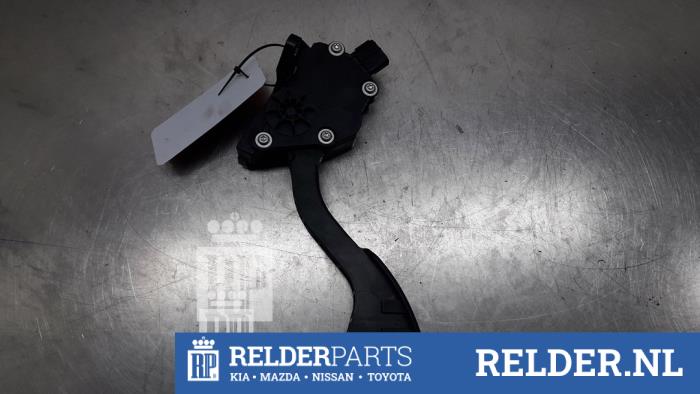 Begagnade Gaspedalsensor Toyota Prius Plus Pris € 45,00 Marginaltabell erbjuds av Relder Parts B.V.
