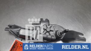 Używane Silnik wycieraczki tylnej Mazda CX-5 (KE,GH) 2.2 SkyActiv-D 16V 2WD Cena € 45,00 Procedura marży oferowane przez Relder Parts B.V.