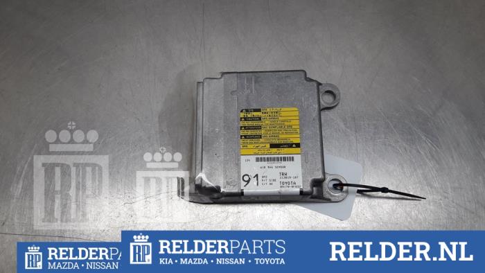 Begagnade Airbagmodul Toyota Corolla Verso (R10/11) 1.8 16V VVT-i Pris € 40,00 Marginaltabell erbjuds av Relder Parts B.V.