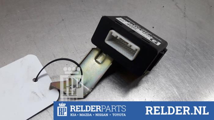 Used Computer, miscellaneous Toyota Avensis Wagon (T25/B1E) 2.0 16V D-4D Price € 32,00 Margin scheme offered by Relder Parts B.V.