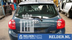 Używane Tylna klapa Toyota Auris (E15) 1.4 D-4D-F 16V Cena € 120,00 Procedura marży oferowane przez Relder Parts B.V.