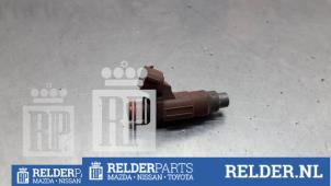 Usagé Injecteur (injection essence) Mazda Premacy 1.8 16V Prix € 23,00 Règlement à la marge proposé par Relder Parts B.V.