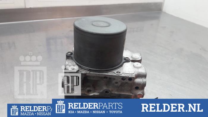 Used ABS pump Mazda 6 Sport (GH14/GHA4) 2.0 CiDT 16V Price € 60,00 Margin scheme offered by Relder Parts B.V.