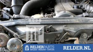 Używane Mechanizm zamka pokrywy silnika Toyota Land Cruiser 100 (J10) 4.2 TDI 100 24V Cena € 68,00 Procedura marży oferowane przez Relder Parts B.V.