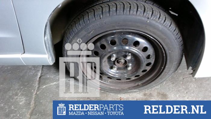 Set of wheels from a Nissan Pixo (D31S) 1.0 12V 2012