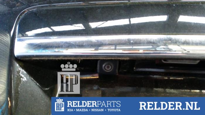 Używane Kamera cofania Mazda CX-7 2.2 MZR-CD 16V Cena € 50,00 Procedura marży oferowane przez Relder Parts B.V.