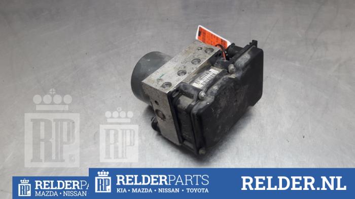 Używane Sterownik ABS Nissan Qashqai (J10) 1.5 dCi Cena € 60,00 Procedura marży oferowane przez Relder Parts B.V.