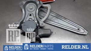 Used Rear door window mechanism 4-door, right Toyota Auris (E15) 1.4 D-4D-F 16V Price € 30,00 Margin scheme offered by Relder Parts B.V.