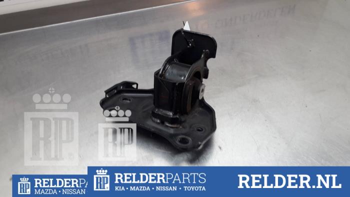 Used Engine mount Toyota RAV4 (A4) 2.5 Hybrid 16V VVT-i 4x4 Price € 45,00 Margin scheme offered by Relder Parts B.V.