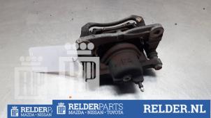 Used Front brake calliper, left Toyota iQ 1.0 12V VVT-i Price € 25,00 Margin scheme offered by Relder Parts B.V.