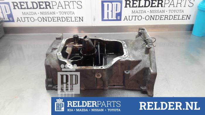 Usagé Couvercle carter Nissan Qashqai (J10) 1.6 16V Prix € 135,00 Règlement à la marge proposé par Relder Parts B.V.