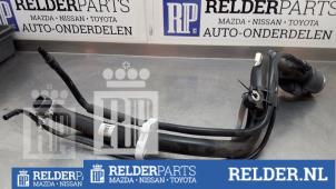 Używane Rurka do napelniania zbiornika paliwa Toyota C-HR (X1,X5) 1.2 16V Turbo Cena € 50,00 Procedura marży oferowane przez Relder Parts B.V.