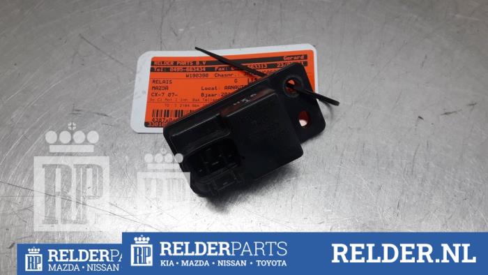Begagnade Relä Mazda CX-7 2.2 MZR-CD 16V Pris € 25,00 Marginaltabell erbjuds av Relder Parts B.V.