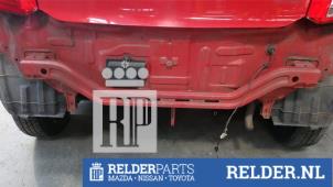 Używane Rama zderzaka tyl Nissan Pixo (D31S) 1.0 12V Cena € 25,00 Procedura marży oferowane przez Relder Parts B.V.