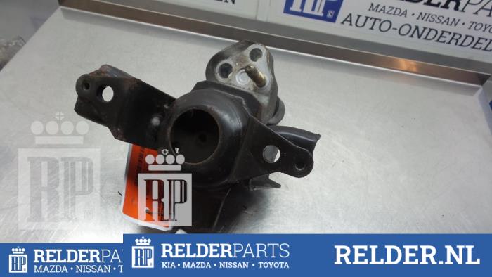 Gebrauchte Motorlager Toyota Yaris (P1) 1.3 16V VVT-i Preis € 27,00 Margenregelung angeboten von Relder Parts B.V.
