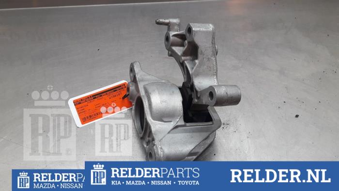Usagé Support moteur Nissan Qashqai (J11) 1.6 DIG-T 163 16V Prix € 27,00 Règlement à la marge proposé par Relder Parts B.V.