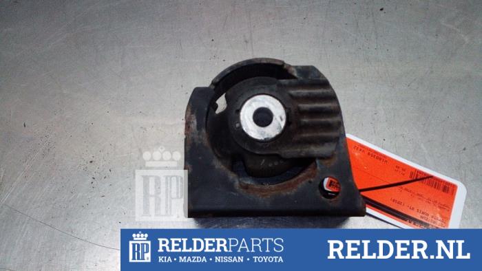 Used Engine mount Toyota Auris (E15) 2.0 D-4D-F 16V Price € 25,00 Margin scheme offered by Relder Parts B.V.