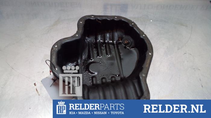Usagé Couvercle carter Toyota Rav-4 Prix € 50,00 Règlement à la marge proposé par Relder Parts B.V.