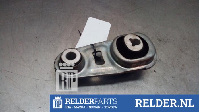 Used Engine mount Nissan Qashqai (J11) 1.3 DIG-T 160 16V Price € 35,00 Margin scheme offered by Relder Parts B.V.