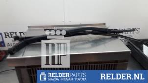 Used Front wiper arm Toyota Auris Touring Sports (E18) 1.8 16V Hybrid Price € 45,00 Margin scheme offered by Relder Parts B.V.