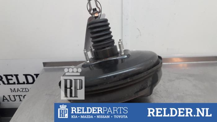 Usagé Servo frein Toyota Verso S 1.33 16V Dual VVT-I Prix € 50,00 Règlement à la marge proposé par Relder Parts B.V.