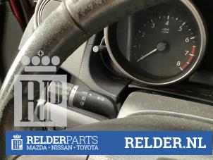 Usagé Commutateur feu clignotant Mazda 5 (CWA9) 2.0i 16V Prix € 35,00 Règlement à la marge proposé par Relder Parts B.V.