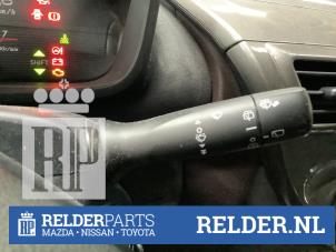Używane Przelacznik wycieraczki Toyota iQ 1.0 12V VVT-i Cena € 25,00 Procedura marży oferowane przez Relder Parts B.V.