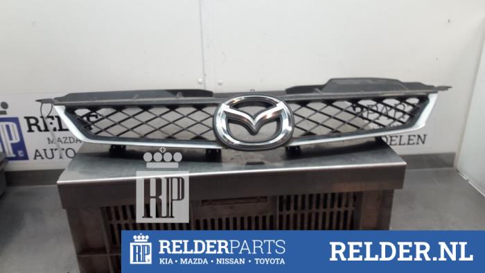 Używane Grill Mazda 5 (CR19) 1.8i 16V Cena € 25,00 Procedura marży oferowane przez Relder Parts B.V.