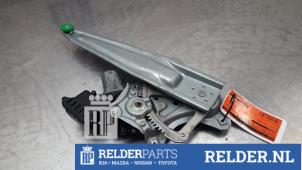 Used Rear door window mechanism 4-door, right Toyota Auris (E18) 1.8 16V Hybrid Price € 50,00 Margin scheme offered by Relder Parts B.V.