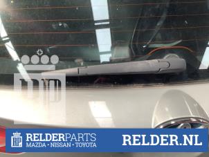 Used Rear wiper arm Toyota Auris (E18) 1.8 16V Hybrid Price € 25,00 Margin scheme offered by Relder Parts B.V.