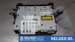 Gebrauchte Radio CD Spieler Toyota iQ 1.0 12V VVT-i Preis € 40,00 Margenregelung angeboten von Relder Parts B.V.