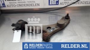 Usagé Bras de suspension avant gauche Mazda 5 (CR19) 1.8i 16V Prix € 35,00 Règlement à la marge proposé par Relder Parts B.V.